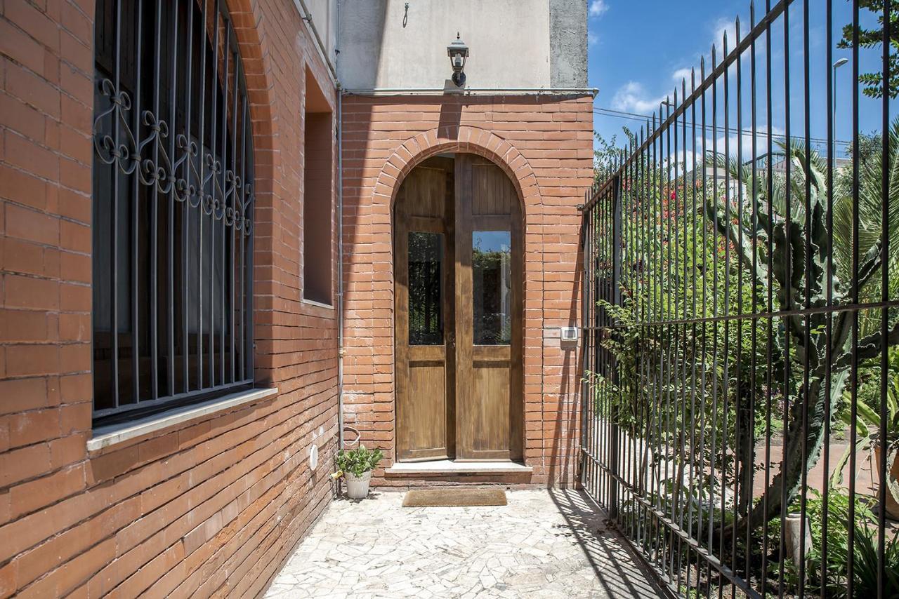 Euphorbia Apartments By Wonderful Italy CTA Exterior photo