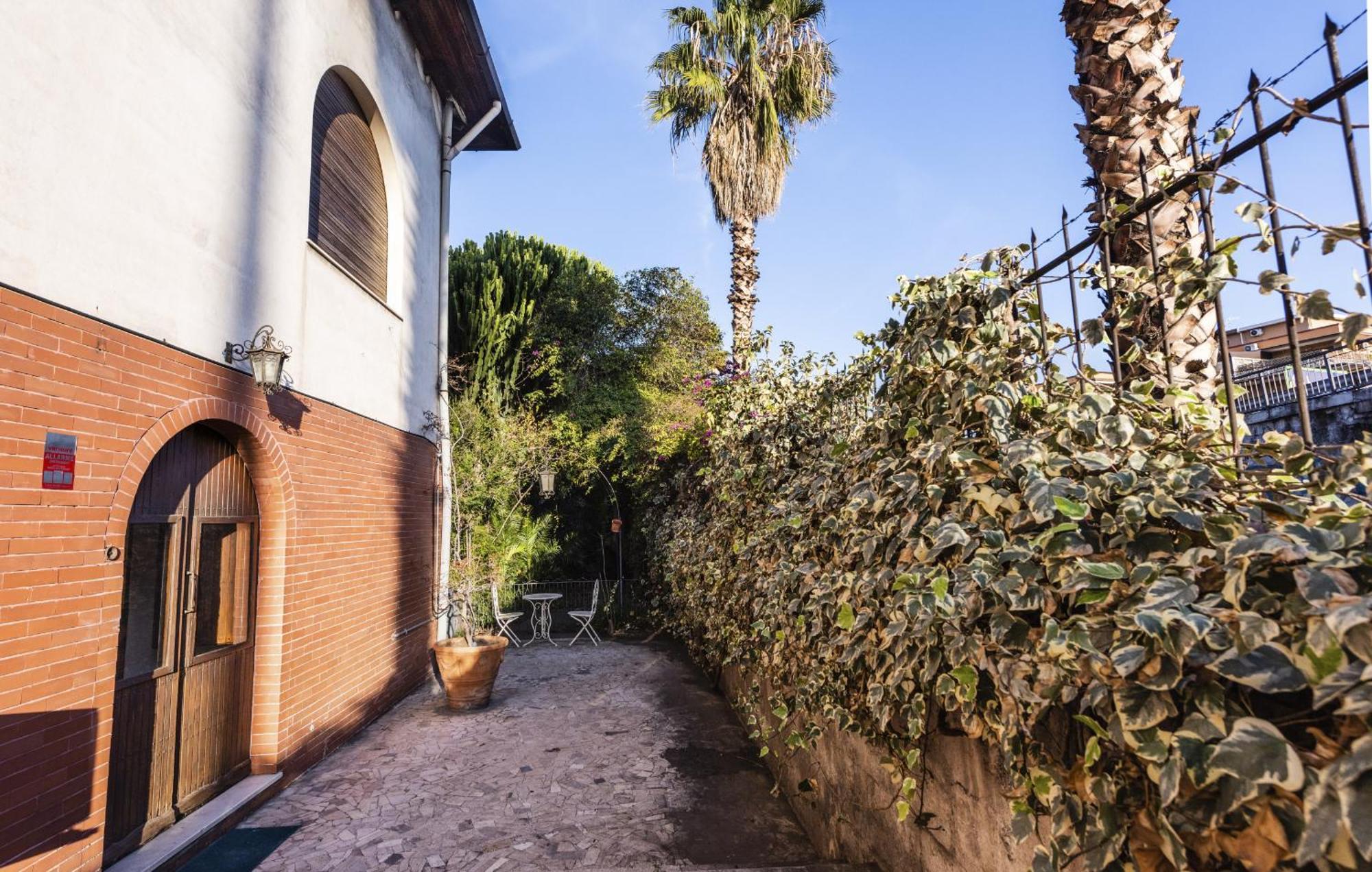 Euphorbia Apartments By Wonderful Italy CTA Exterior photo